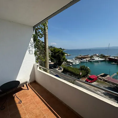 Carmen 2 Apartment Dugi Rat